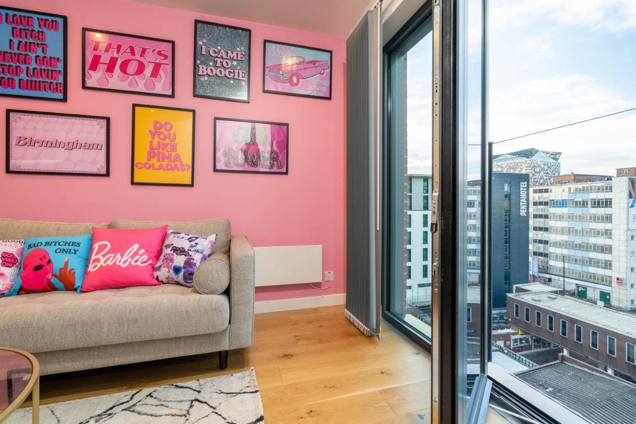 Maevela Apartments ☆ Pink Luxury Apartment With Balcony - Birmingham City Centre - 5 Min Walk From Bullring, Cube, Mailbox, New Street Station - Free Netflix & Wifi Kültér fotó